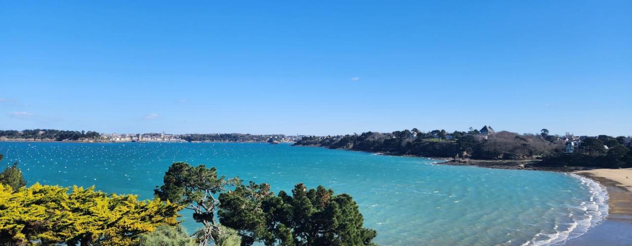 Restaurant Hotel Didier Meril Dinard Bagian luar foto