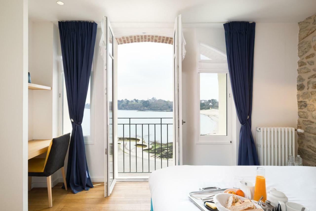 Restaurant Hotel Didier Meril Dinard Bagian luar foto
