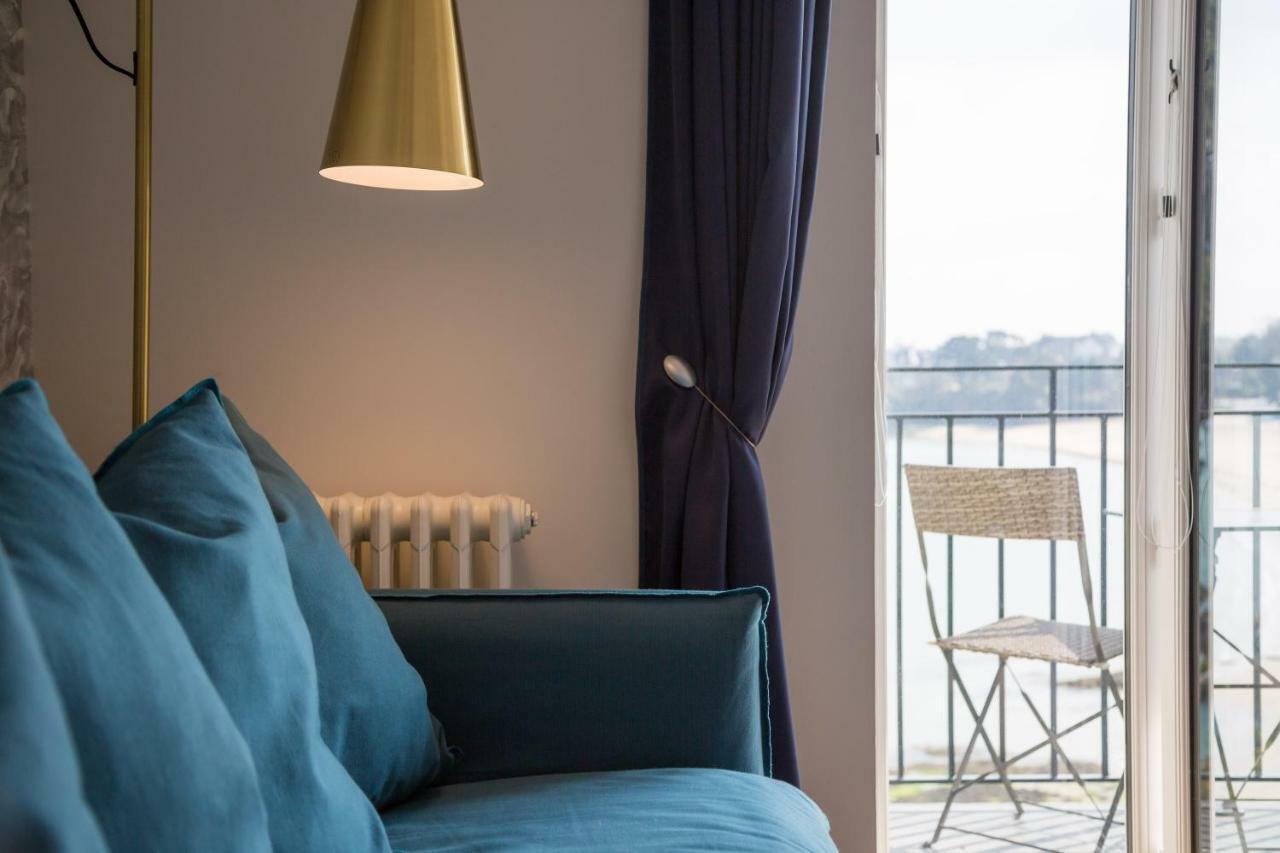 Restaurant Hotel Didier Meril Dinard Bagian luar foto