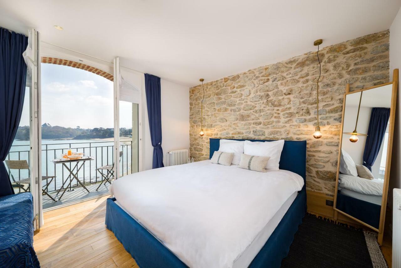 Restaurant Hotel Didier Meril Dinard Bagian luar foto