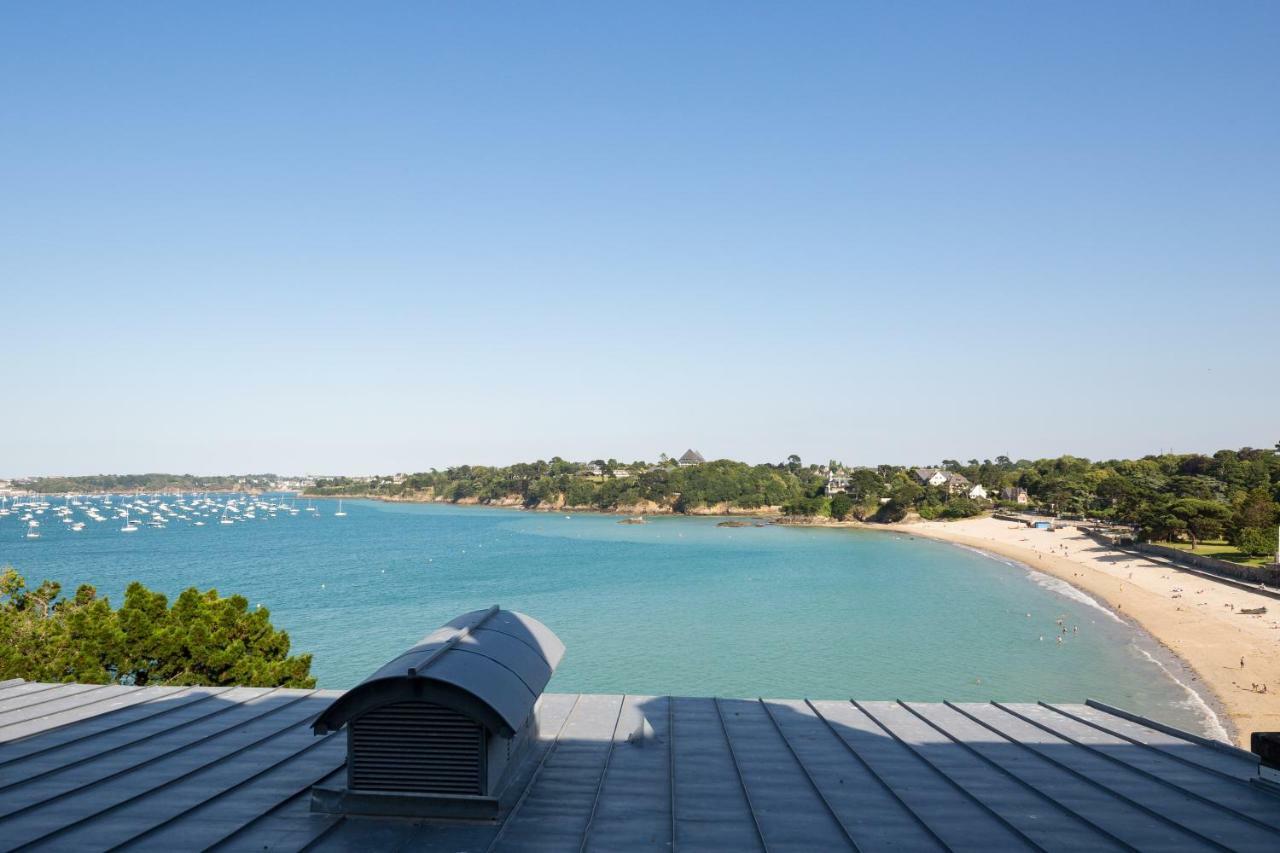 Restaurant Hotel Didier Meril Dinard Bagian luar foto