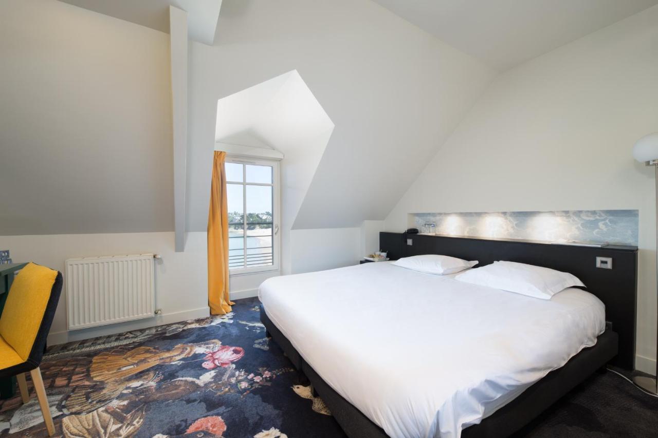 Restaurant Hotel Didier Meril Dinard Bagian luar foto
